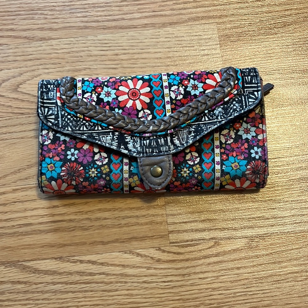 Floral print wallet